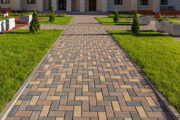 Best Decorative Driveway Pavers  in East Massapequa, NY
